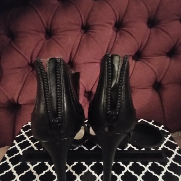 7-7.5 black stilleto shoes for your xmas party! - Picture 4 of 7